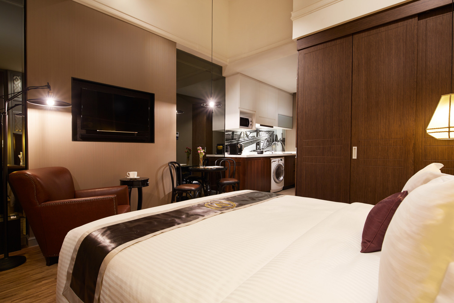You are currently viewing Hotel interior photography suite room