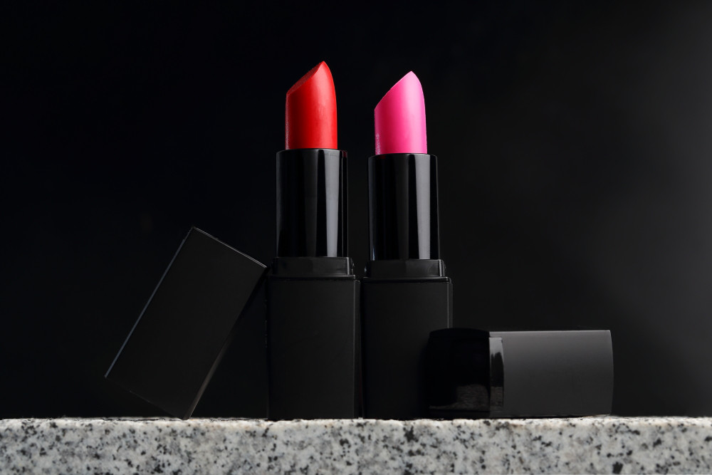 Read more about the article Lipsticks
